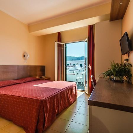 Hotel D'Amato Peschici Buitenkant foto