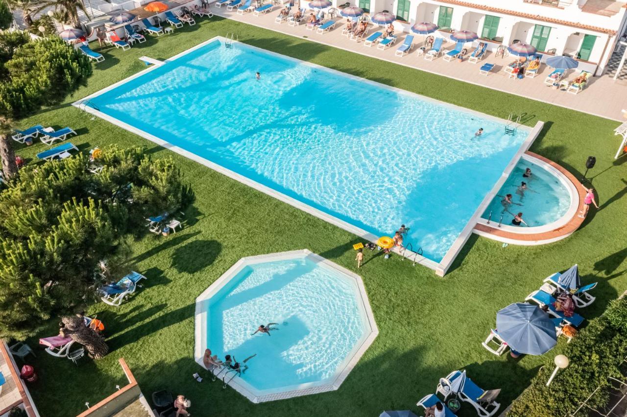 Hotel D'Amato Peschici Buitenkant foto
