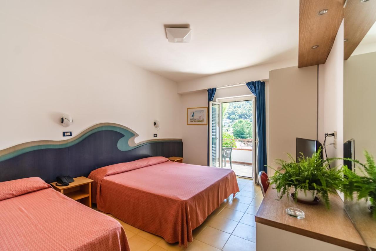 Hotel D'Amato Peschici Buitenkant foto