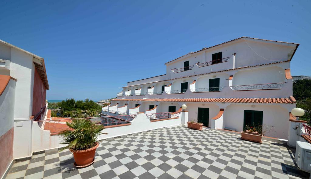 Hotel D'Amato Peschici Buitenkant foto
