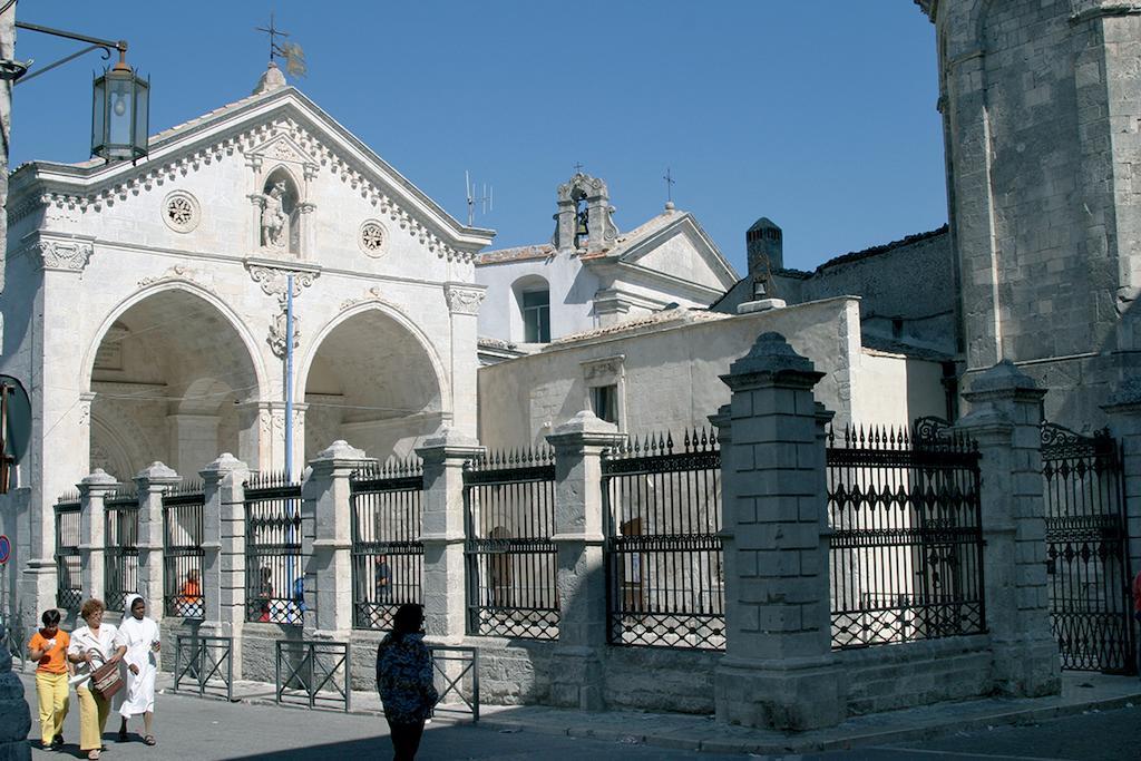 Hotel D'Amato Peschici Buitenkant foto