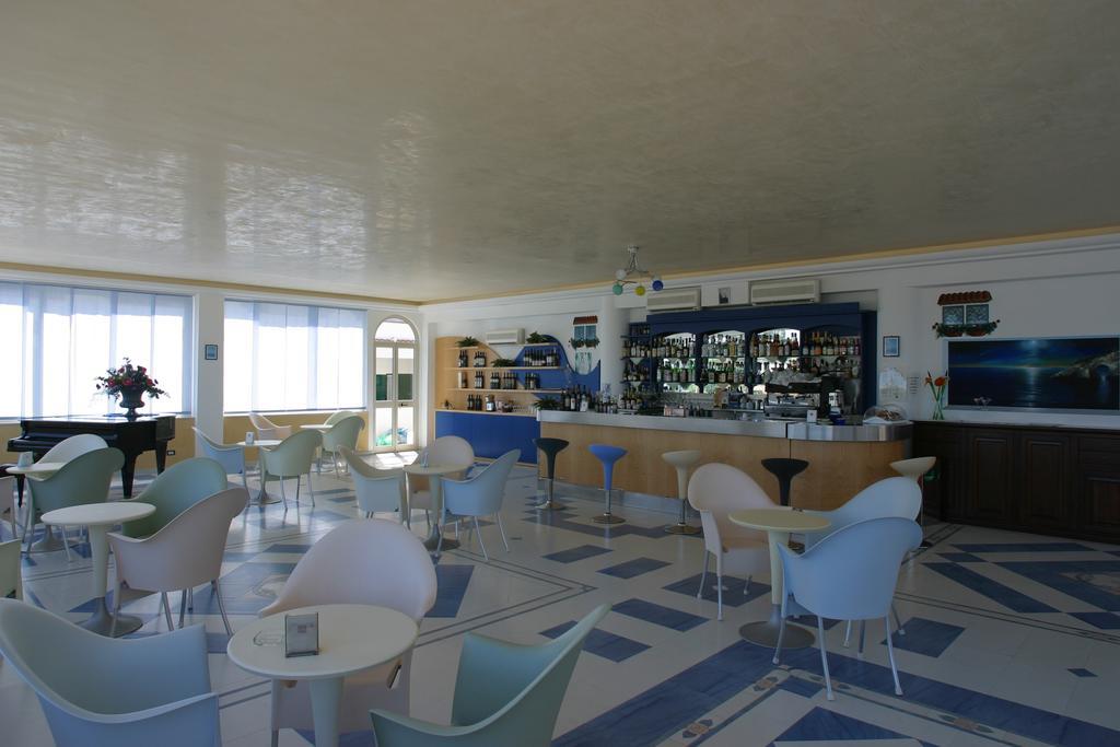 Hotel D'Amato Peschici Buitenkant foto